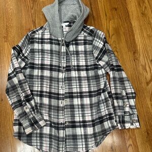 Plaid Button-Up Shacket with Hood Time & Tru Small
